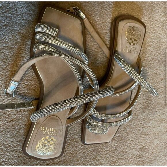 Vince Camuto Pertema Silver Rhinestone Ankle Wrap Strappy Flat Sandals 7 - Picture 4 of 5